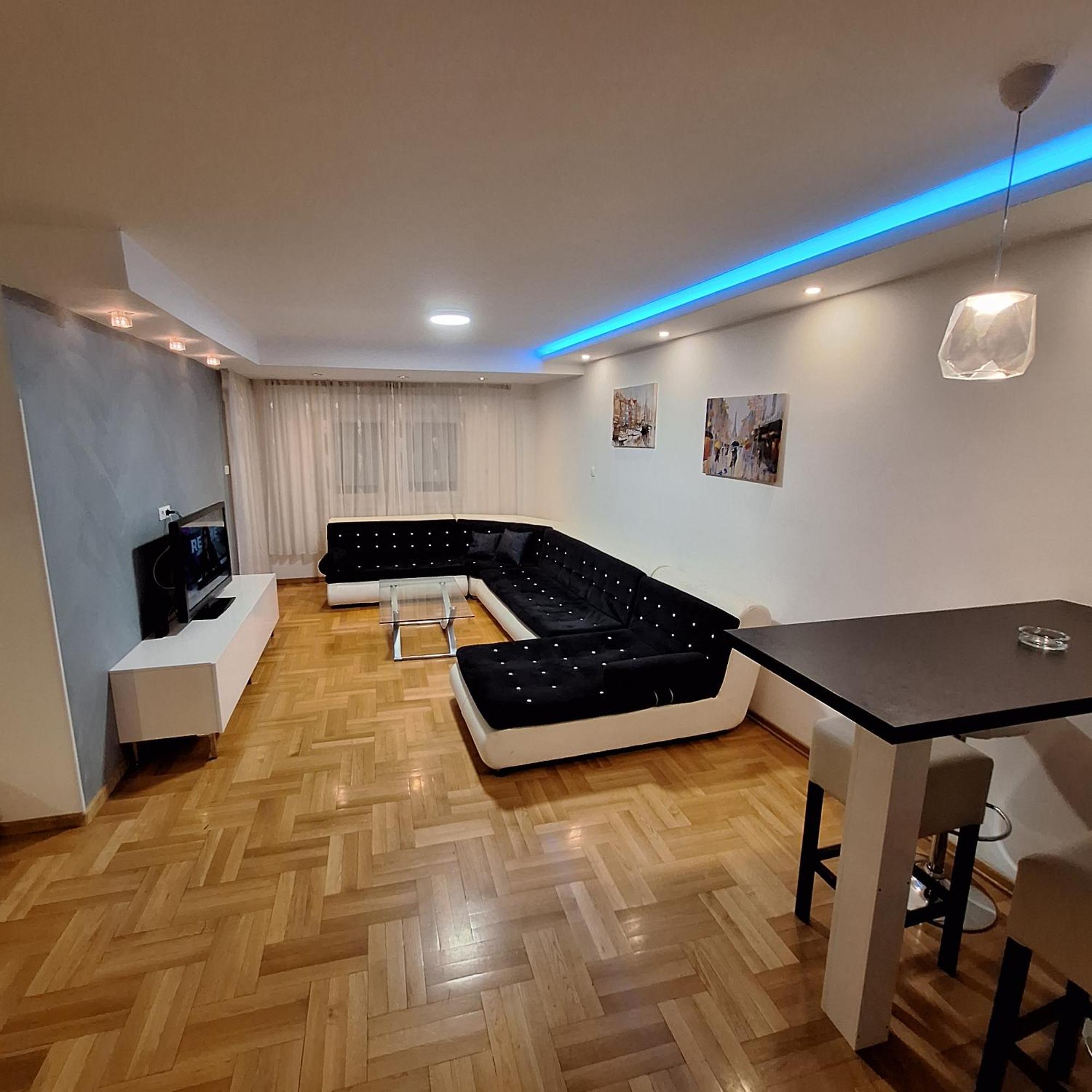 באניה לוקה Luks Apartment מראה חיצוני תמונה