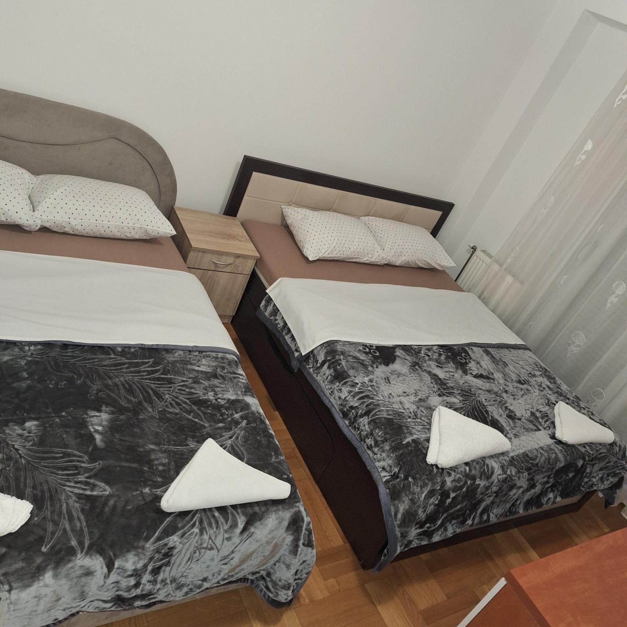 באניה לוקה Luks Apartment מראה חיצוני תמונה