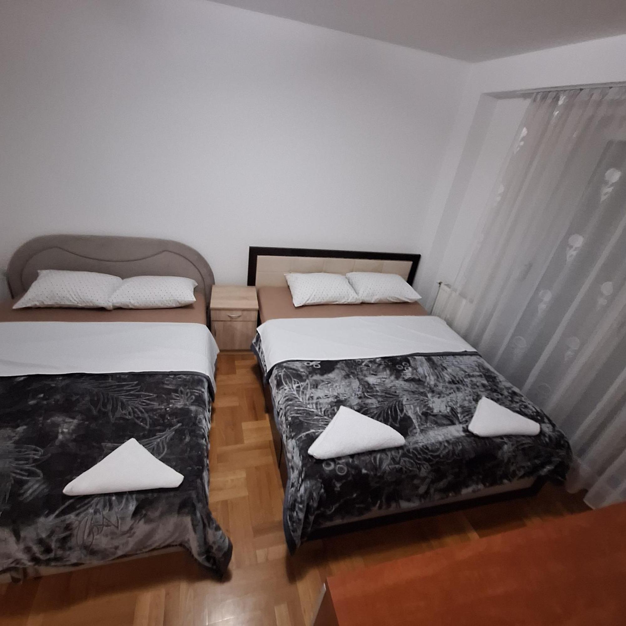 באניה לוקה Luks Apartment מראה חיצוני תמונה