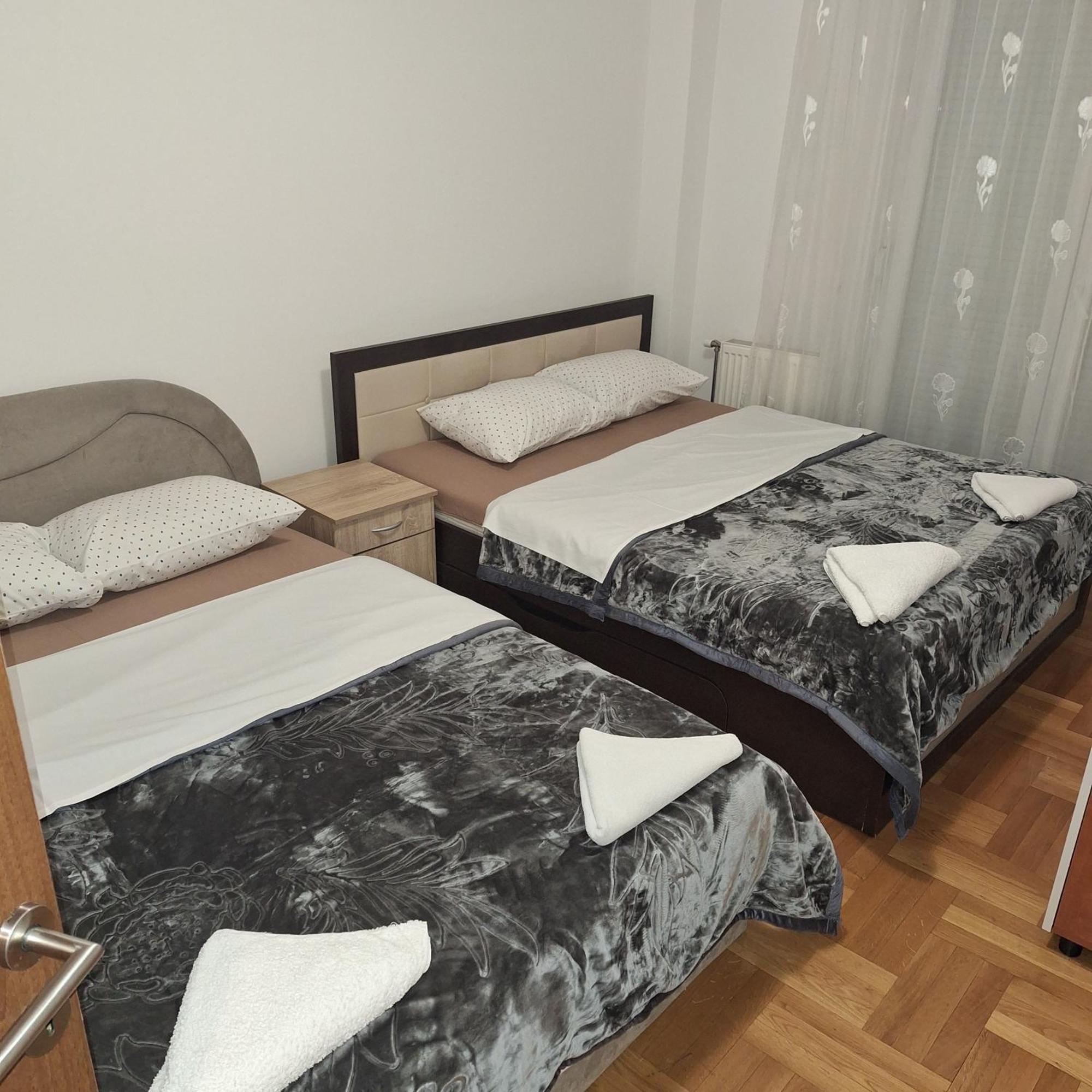 באניה לוקה Luks Apartment מראה חיצוני תמונה